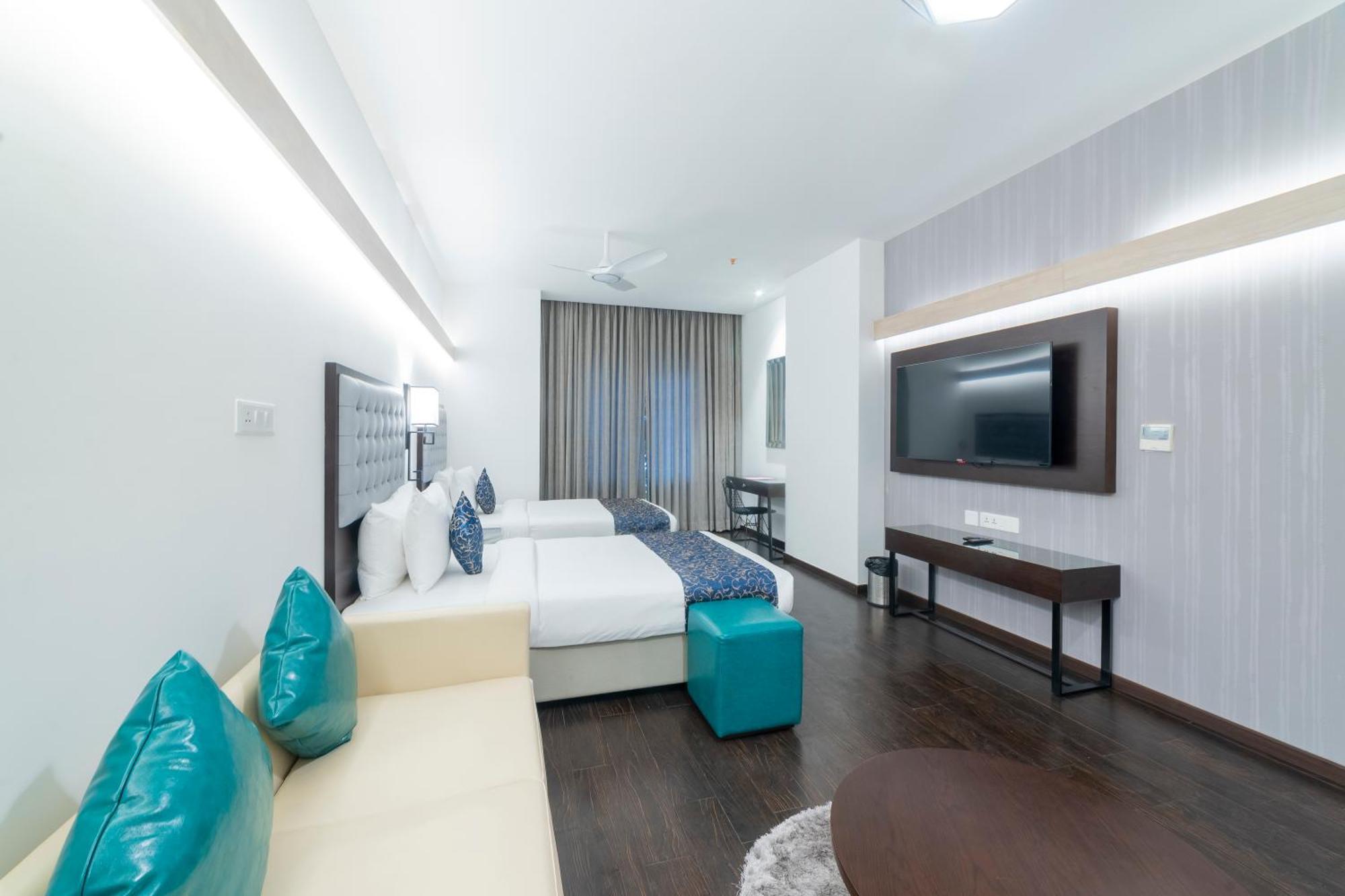 Deccan Serai Grande, Gachibowli, Hotel Hyderabad